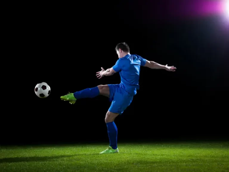Futbol Kulübünün Profesyonel Futbolcu Sözleşmelerini Fesih Hakkı